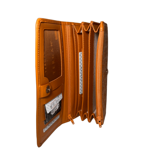 Дамски портфейл